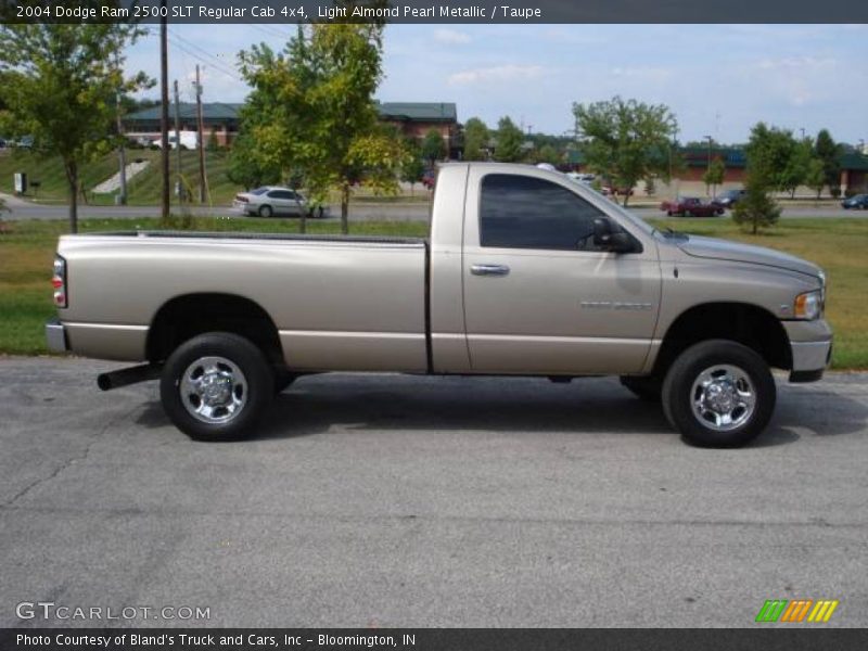Light Almond Pearl Metallic / Taupe 2004 Dodge Ram 2500 SLT Regular Cab 4x4