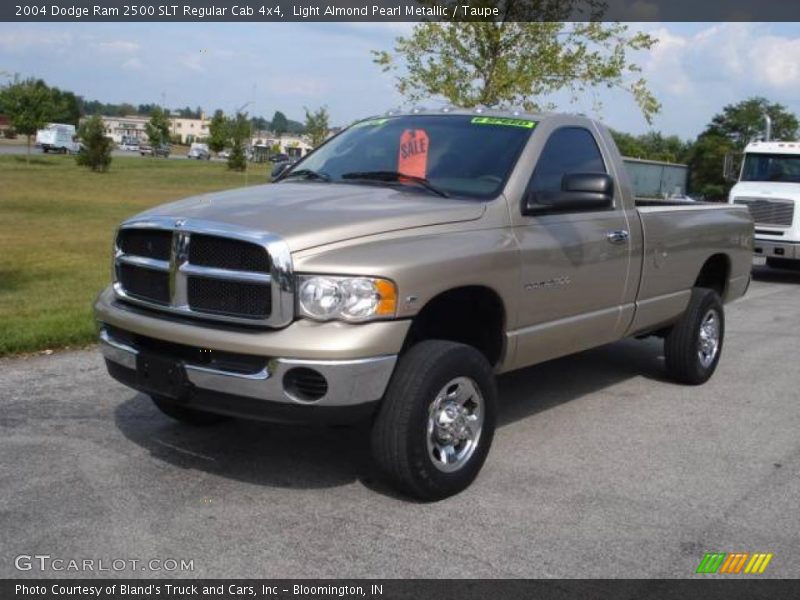 Light Almond Pearl Metallic / Taupe 2004 Dodge Ram 2500 SLT Regular Cab 4x4