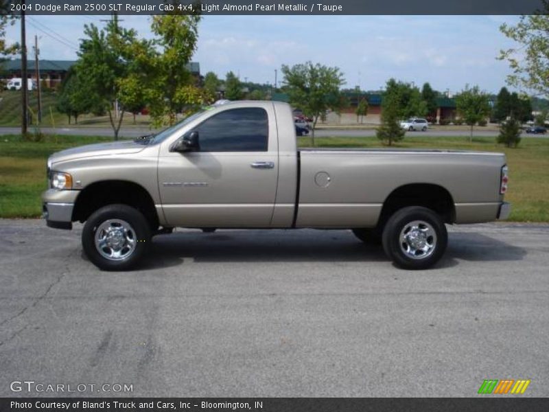 Light Almond Pearl Metallic / Taupe 2004 Dodge Ram 2500 SLT Regular Cab 4x4