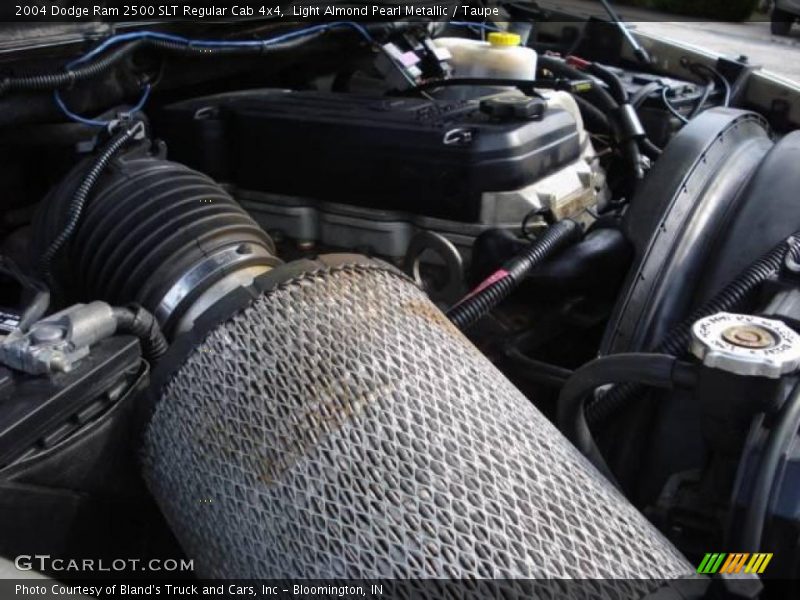 Light Almond Pearl Metallic / Taupe 2004 Dodge Ram 2500 SLT Regular Cab 4x4
