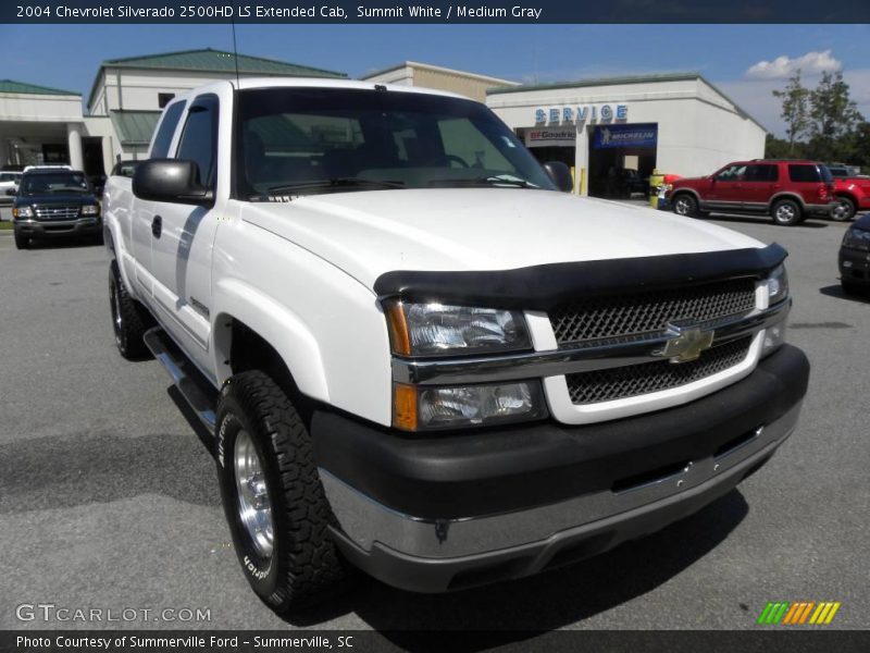 Summit White / Medium Gray 2004 Chevrolet Silverado 2500HD LS Extended Cab