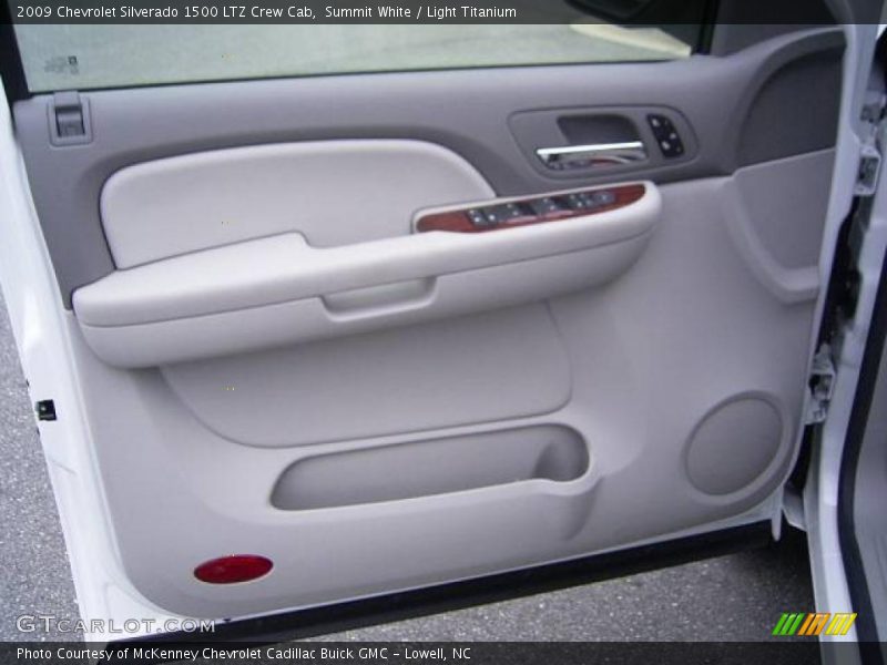 Summit White / Light Titanium 2009 Chevrolet Silverado 1500 LTZ Crew Cab