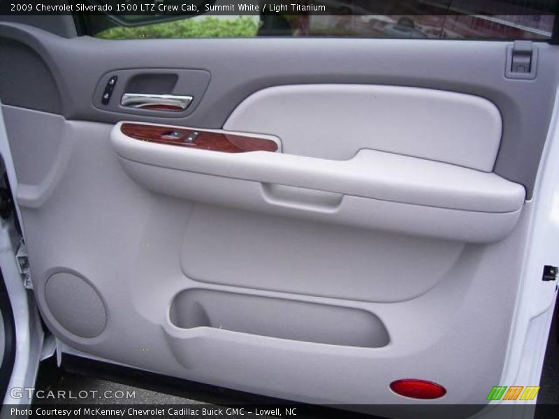 Summit White / Light Titanium 2009 Chevrolet Silverado 1500 LTZ Crew Cab