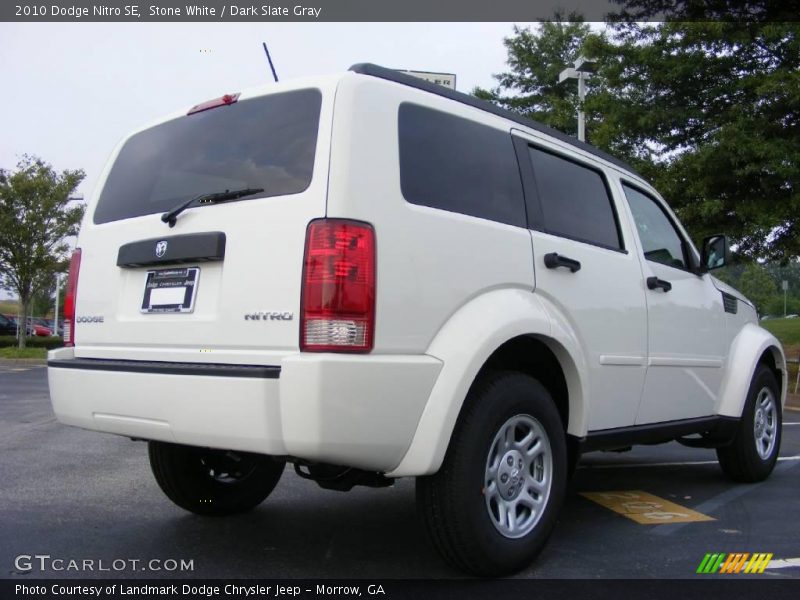 Stone White / Dark Slate Gray 2010 Dodge Nitro SE
