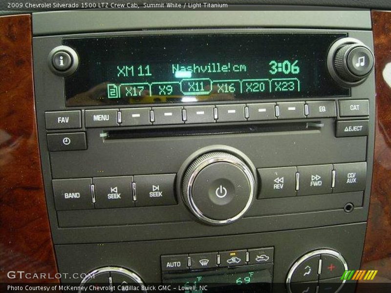 Summit White / Light Titanium 2009 Chevrolet Silverado 1500 LTZ Crew Cab