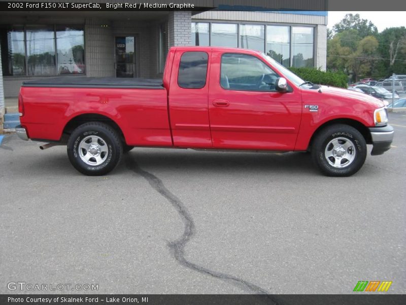 Bright Red / Medium Graphite 2002 Ford F150 XLT SuperCab