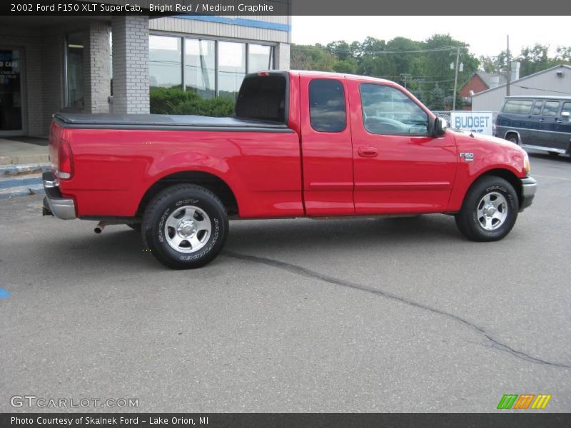 Bright Red / Medium Graphite 2002 Ford F150 XLT SuperCab