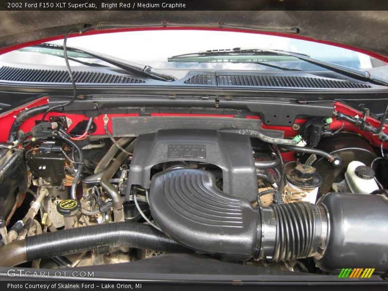 Bright Red / Medium Graphite 2002 Ford F150 XLT SuperCab