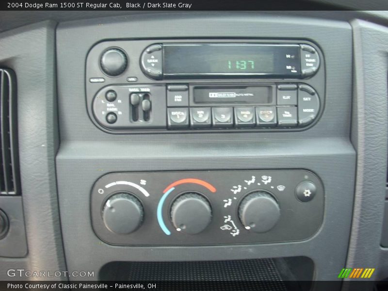 Black / Dark Slate Gray 2004 Dodge Ram 1500 ST Regular Cab