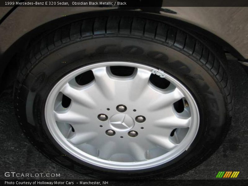 Obsidian Black Metallic / Black 1999 Mercedes-Benz E 320 Sedan