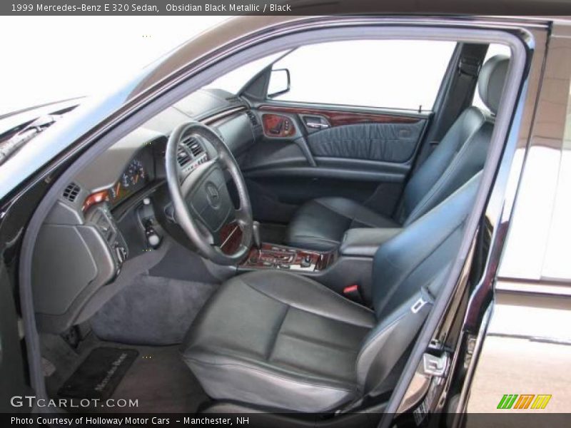Obsidian Black Metallic / Black 1999 Mercedes-Benz E 320 Sedan