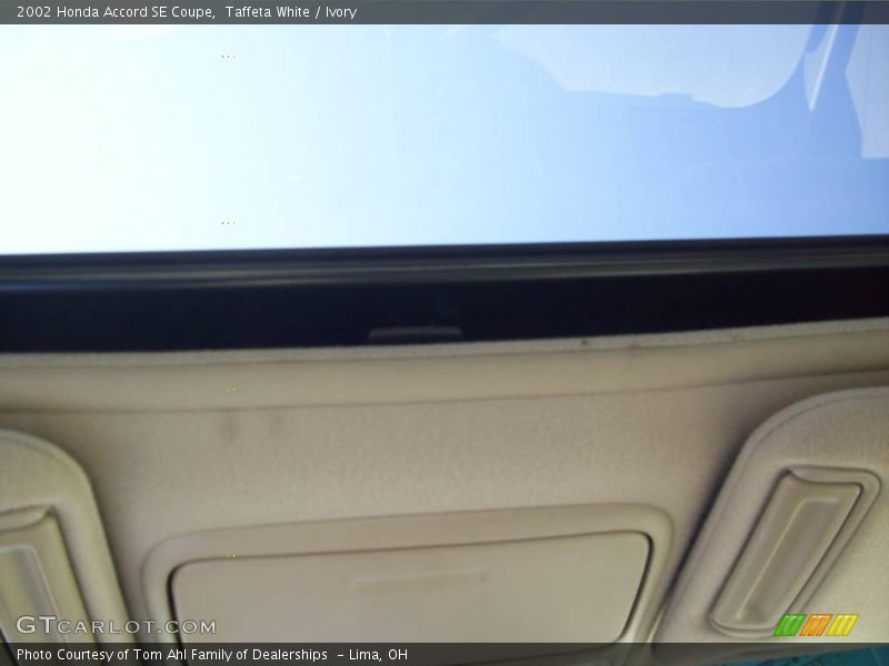 Taffeta White / Ivory 2002 Honda Accord SE Coupe