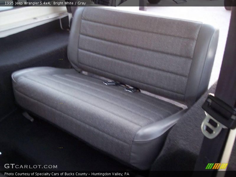 Bright White / Gray 1995 Jeep Wrangler S 4x4