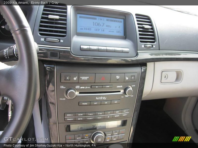 Ebony Black / Gray 2009 Kia Amanti