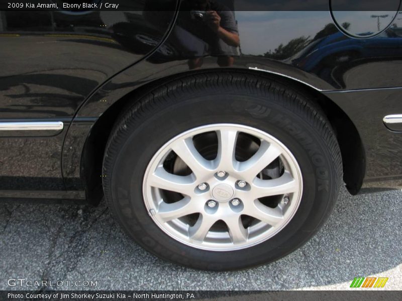 Ebony Black / Gray 2009 Kia Amanti