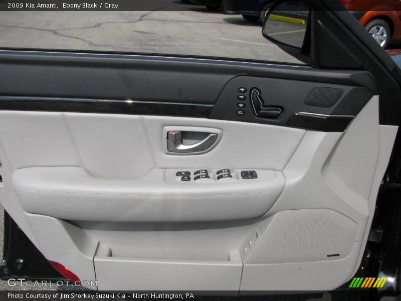 Ebony Black / Gray 2009 Kia Amanti