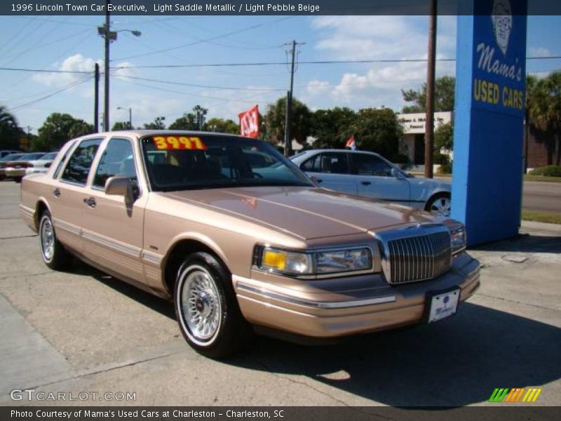 Light Saddle Metallic / Light Pebble Beige 1996 Lincoln Town Car Executive