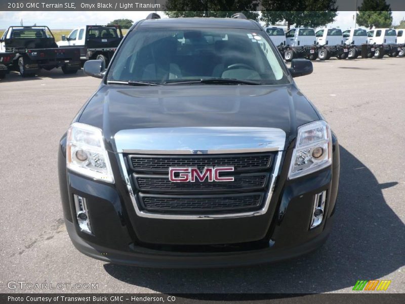 Onyx Black / Light Titanium 2010 GMC Terrain SLE