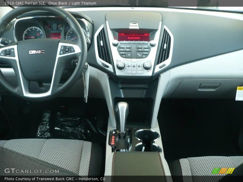 Onyx Black / Light Titanium 2010 GMC Terrain SLE
