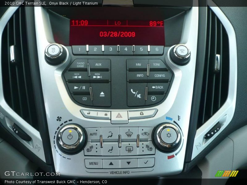 Onyx Black / Light Titanium 2010 GMC Terrain SLE