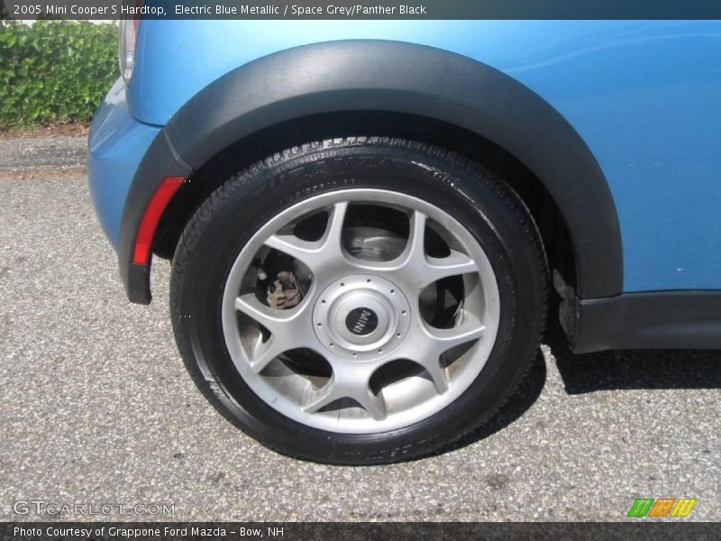 Electric Blue Metallic / Space Grey/Panther Black 2005 Mini Cooper S Hardtop