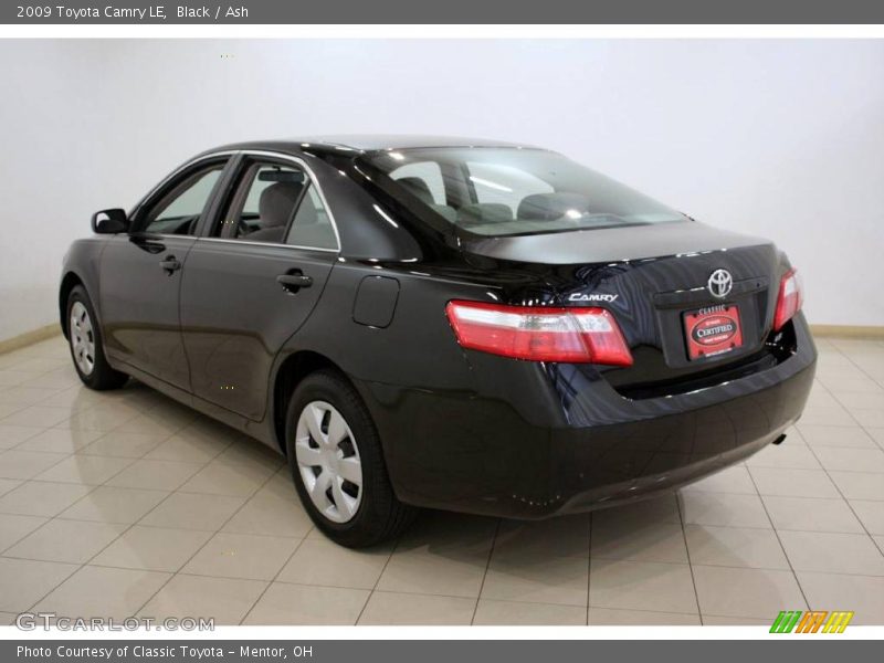 Black / Ash 2009 Toyota Camry LE