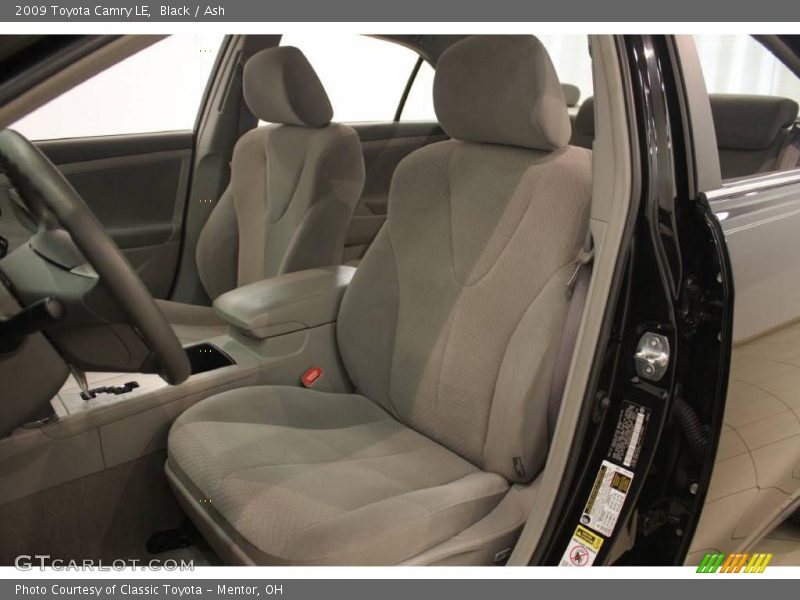 Black / Ash 2009 Toyota Camry LE