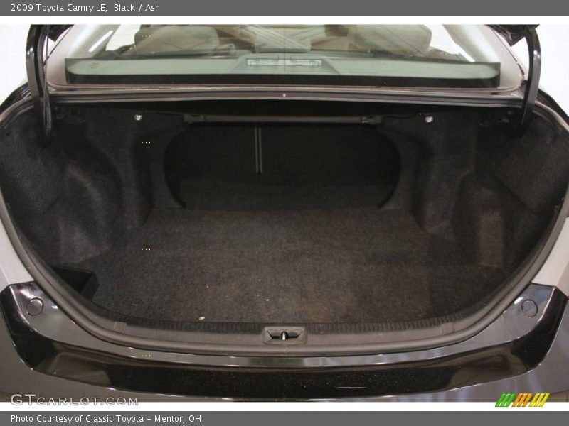 Black / Ash 2009 Toyota Camry LE