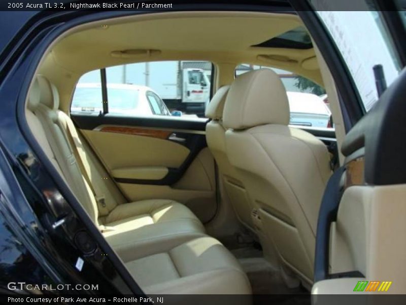 Nighthawk Black Pearl / Parchment 2005 Acura TL 3.2