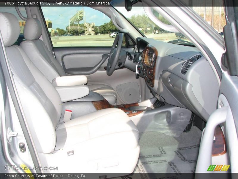 Silver Sky Metallic / Light Charcoal 2006 Toyota Sequoia SR5