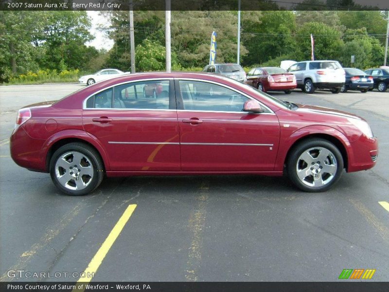 Berry Red / Gray 2007 Saturn Aura XE