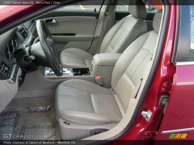 Berry Red / Gray 2007 Saturn Aura XE