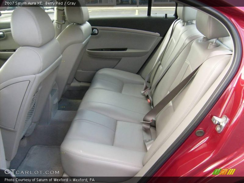 Berry Red / Gray 2007 Saturn Aura XE