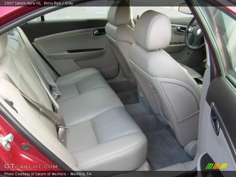 Berry Red / Gray 2007 Saturn Aura XE