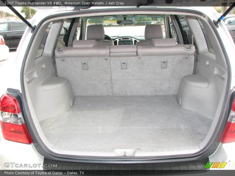 Millenium Silver Metallic / Ash Gray 2007 Toyota Highlander V6 4WD