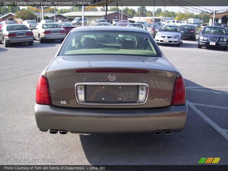 Bronzemist / Oatmeal 2003 Cadillac DeVille Sedan