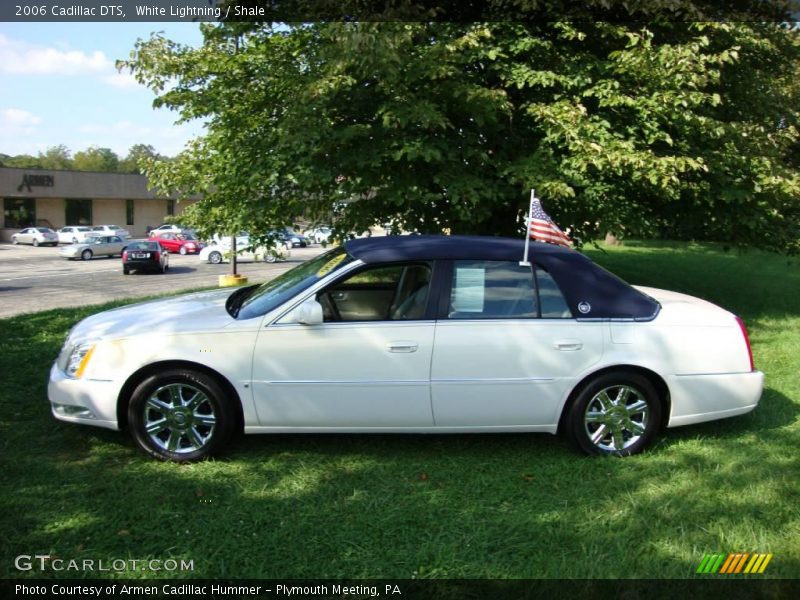 White Lightning / Shale 2006 Cadillac DTS