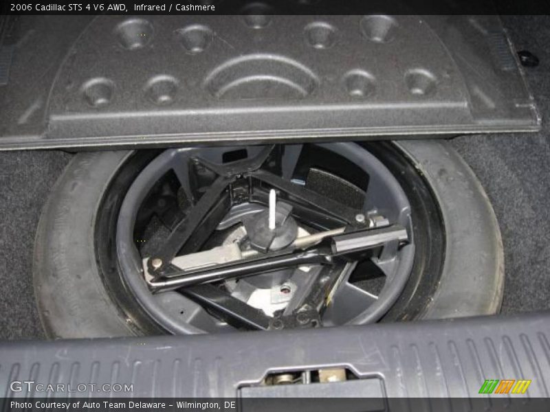 Infrared / Cashmere 2006 Cadillac STS 4 V6 AWD