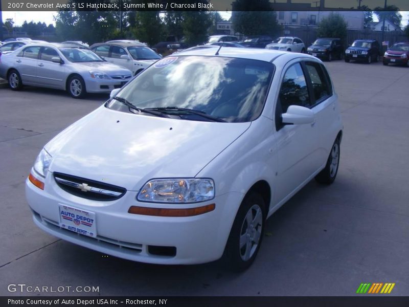 Summit White / Charcoal Black 2007 Chevrolet Aveo 5 LS Hatchback