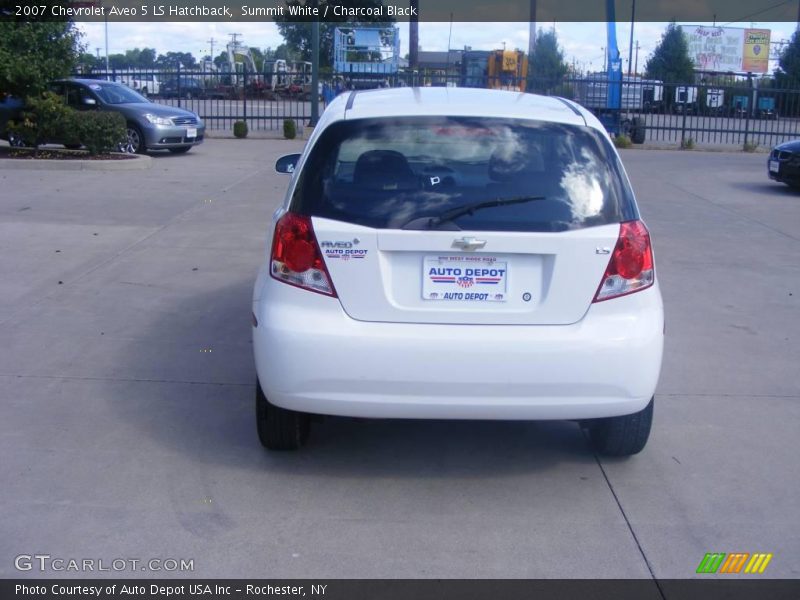 Summit White / Charcoal Black 2007 Chevrolet Aveo 5 LS Hatchback