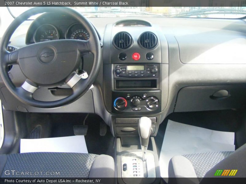 Summit White / Charcoal Black 2007 Chevrolet Aveo 5 LS Hatchback