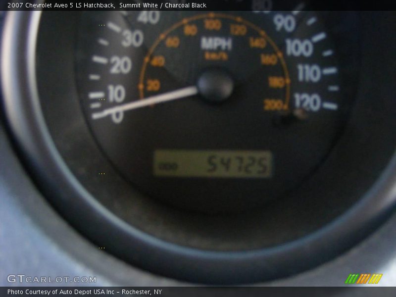 Summit White / Charcoal Black 2007 Chevrolet Aveo 5 LS Hatchback
