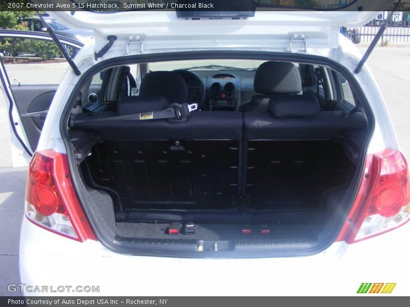 Summit White / Charcoal Black 2007 Chevrolet Aveo 5 LS Hatchback