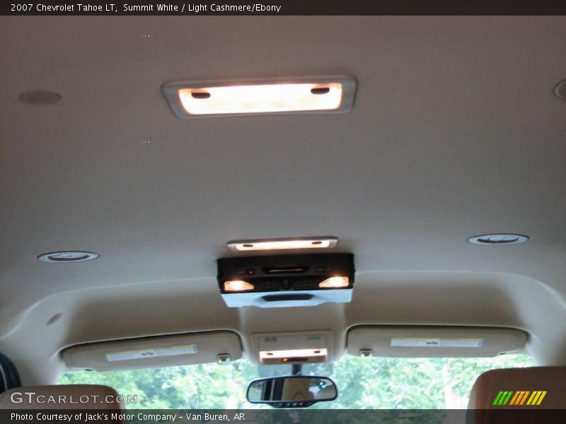 Summit White / Light Cashmere/Ebony 2007 Chevrolet Tahoe LT