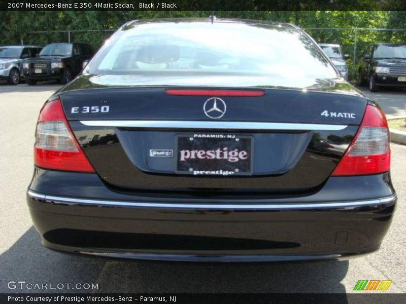 Black / Black 2007 Mercedes-Benz E 350 4Matic Sedan