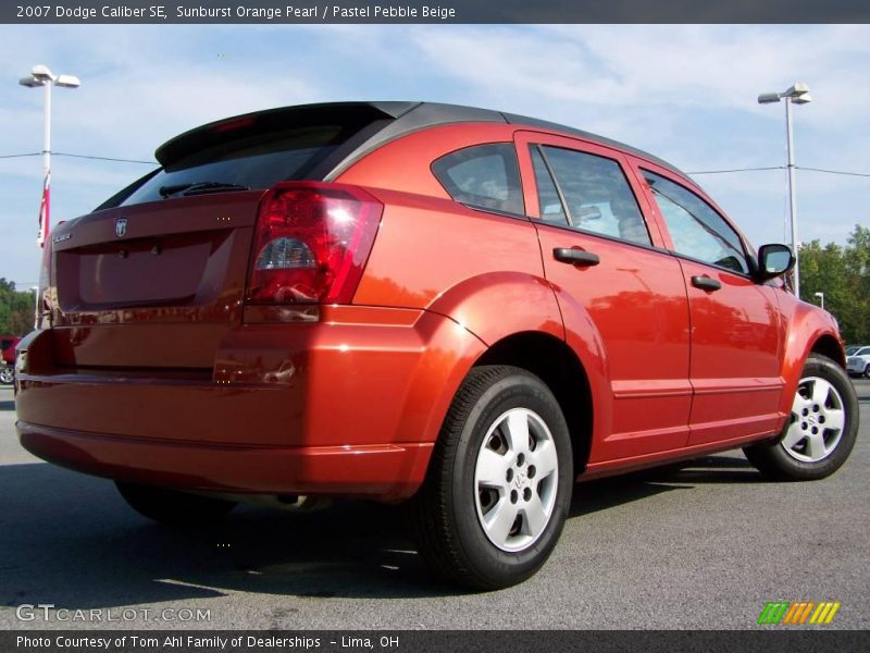 Sunburst Orange Pearl / Pastel Pebble Beige 2007 Dodge Caliber SE