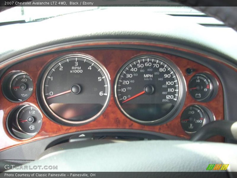 Black / Ebony 2007 Chevrolet Avalanche LTZ 4WD