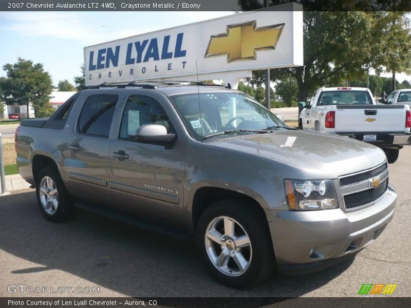 Graystone Metallic / Ebony 2007 Chevrolet Avalanche LTZ 4WD