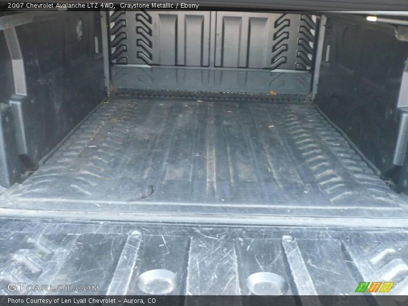 Graystone Metallic / Ebony 2007 Chevrolet Avalanche LTZ 4WD