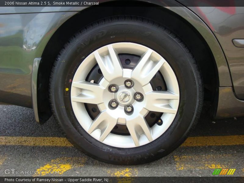 Smoke Metallic / Charcoal 2006 Nissan Altima 2.5 S
